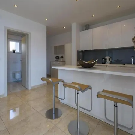 Tiny Apartment *